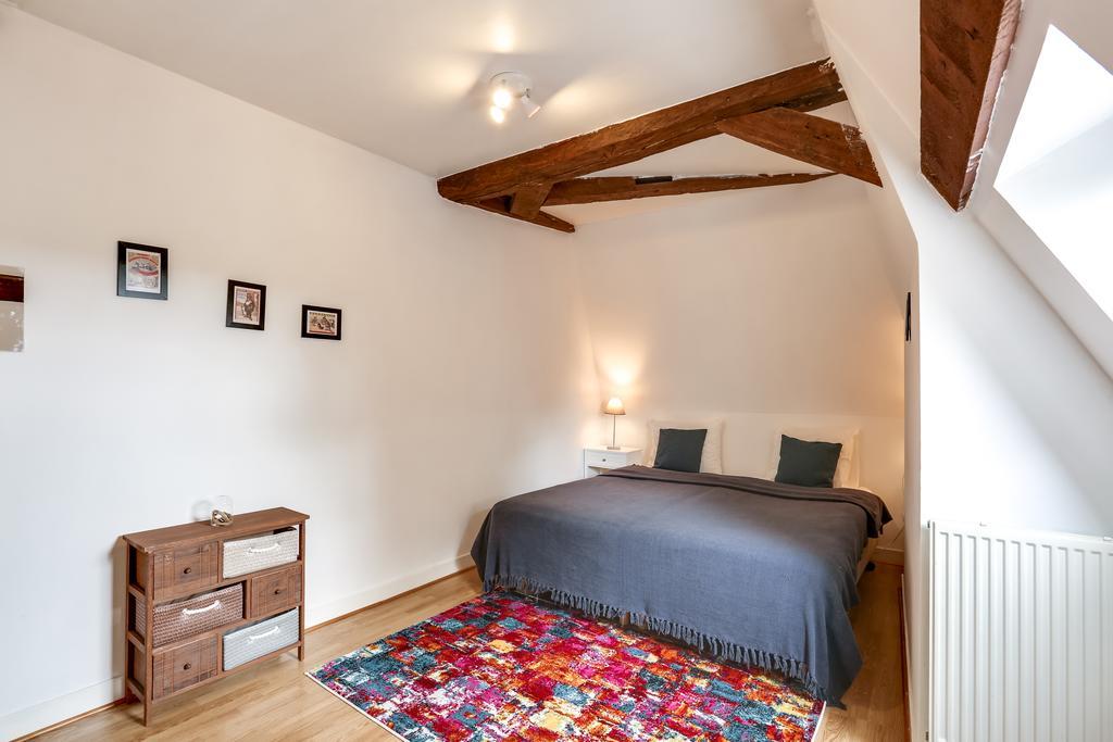 Chateau Turgot Gites Bons-Tassily Экстерьер фото